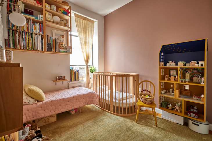 This NYC Apartment Montessori Kids Bedroom Is So Functional and Fun Cubby